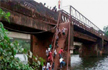 2 dead as bridge collapses in Goa